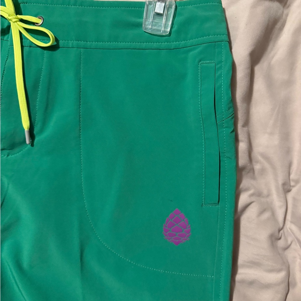Stio Vibrant Green Pants with Yellow Accents - Picture 6 of 6